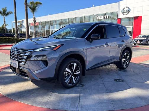2024 Nissan Rogue SL