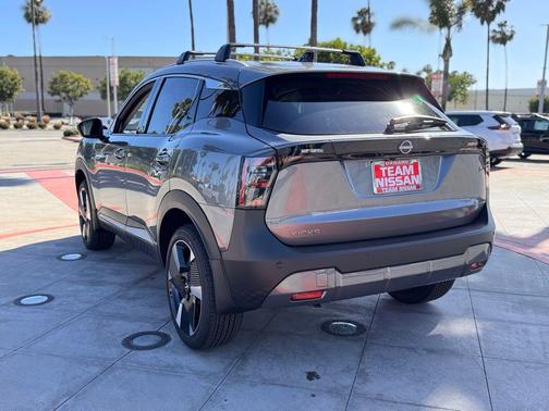 Gun Met 2026 Nissan Kicks SR