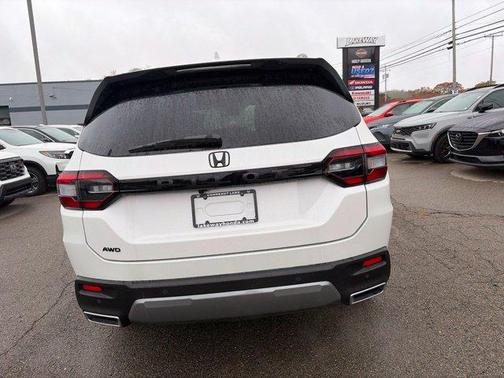 Platinum White Pearl 2026 Honda Pilot EX-L