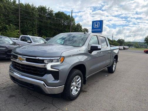 Sterling Gray Metallic 2023 Chevrolet Silverado 1500 LT