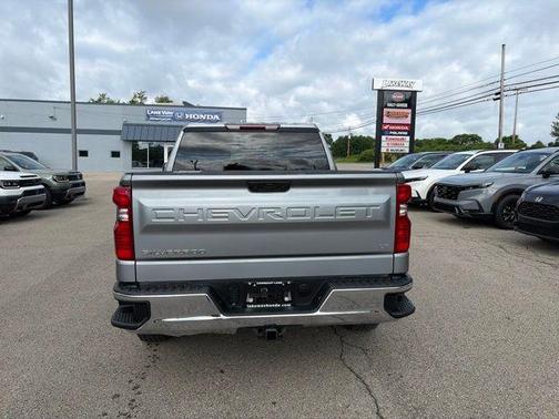 Sterling Gray Metallic 2023 Chevrolet Silverado 1500 LT