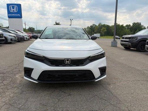 White 2022 Honda Civic Sport