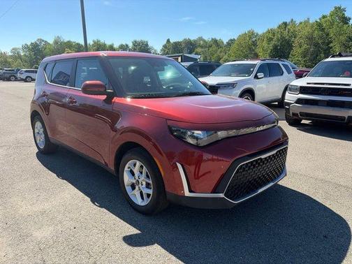 Mars Orange 2023 Kia Soul LX