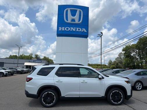 Platinum White Pearl 2026 Honda Pilot Touring S