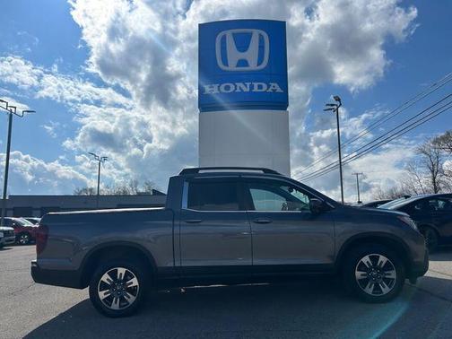Black 2019 Honda Ridgeline RTL-T