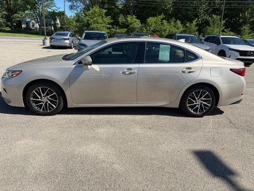 Cashmere Metallic 2016 Lexus ES 350 Base