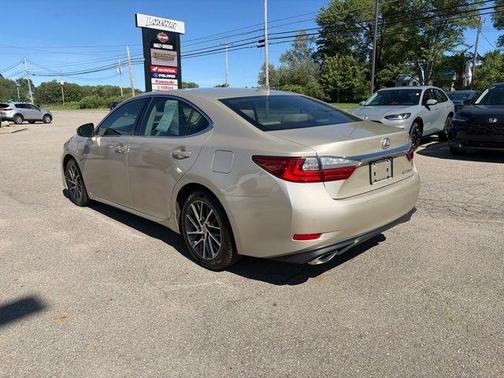 Cashmere Metallic 2016 Lexus ES 350 Base