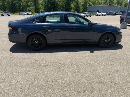 Canyon 2025 Honda Accord SE