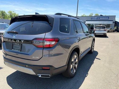 Modern Steel Metallic 2026 Honda Pilot Elite