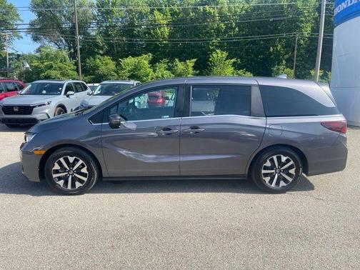 Modern Steel Metallic 2026 Honda Odyssey EX-L