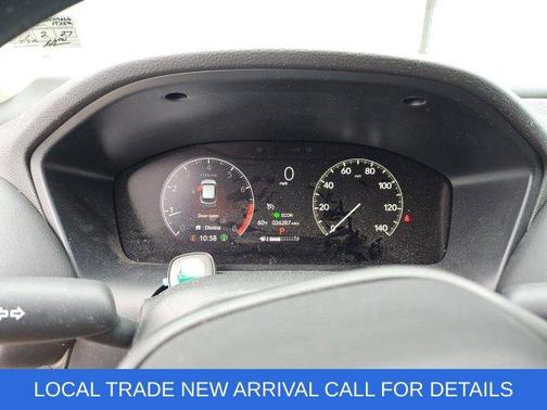 Crystal Black Pearl 2024 Honda HR-V LX