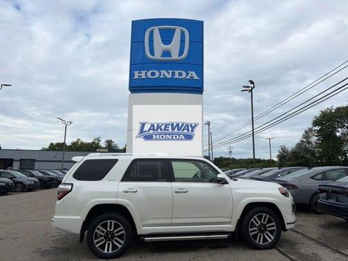 Blizzard Pearl 2018 Toyota 4Runner Limited