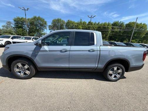 Sonic Gray Pearl 2026 Honda Ridgeline RTL