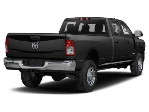 Diamond Black Crystal Pearlcoat 2022 RAM 2500 Tradesman Crew Cab 4x4 6'4' Box
