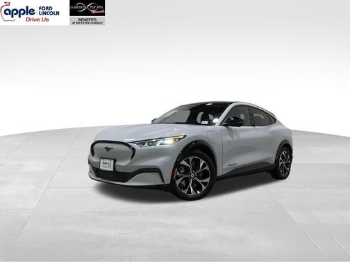 2022 Ford Mustang Mach-E Premium