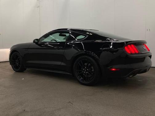 2016 Ford Mustang EcoBoost