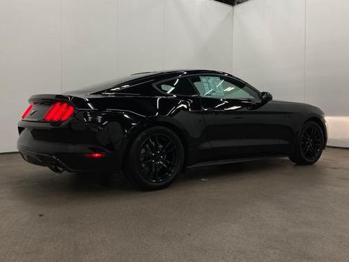 2016 Ford Mustang EcoBoost