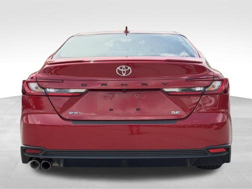 Supersonic Red 2025 Toyota Camry SE