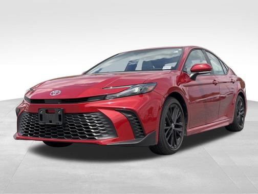 Supersonic Red 2025 Toyota Camry SE