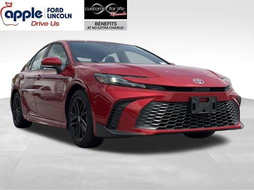 Supersonic Red 2025 Toyota Camry SE