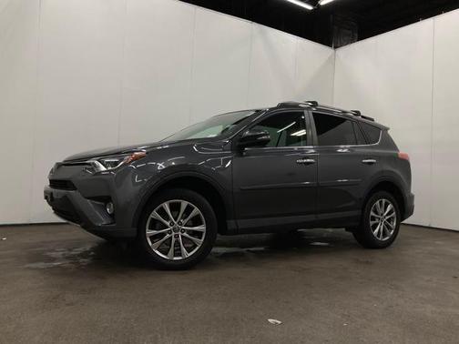 2017 Toyota RAV4 Limited