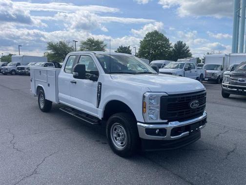 2025 Ford F-250 XL
