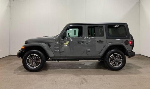 2023 Jeep Wrangler 4-Door Sahara 4x4