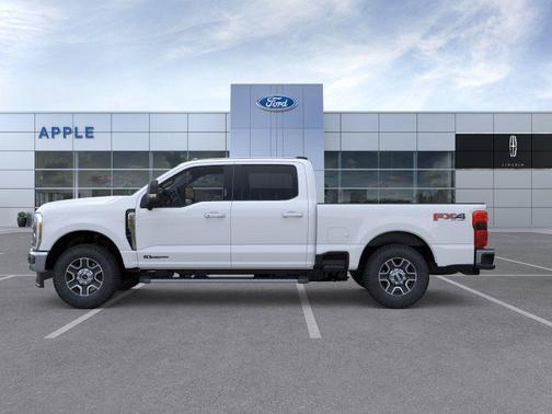Oxford White 2026 Ford F-250 Lariat