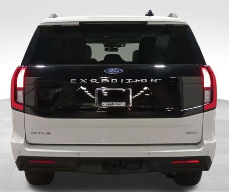 White Metallic 2025 Ford Expedition Max Active 4x4