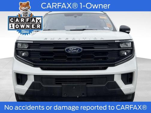 White Metallic 2025 Ford Expedition Max Active 4x4