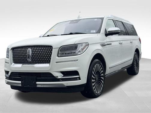 Pristine White 2020 Lincoln Navigator Black Label