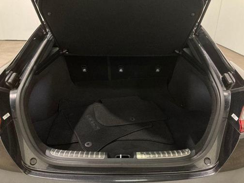 2021 Kia Stinger GT1