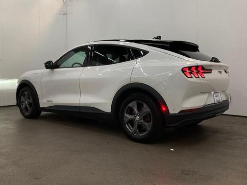 2023 Ford Mustang Mach-E Select