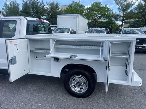 2025 Ford F-250 XL