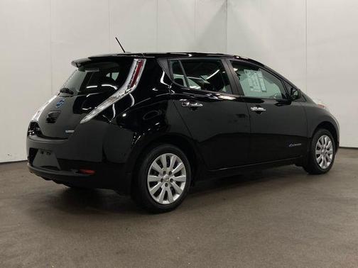 2017 Nissan Leaf S