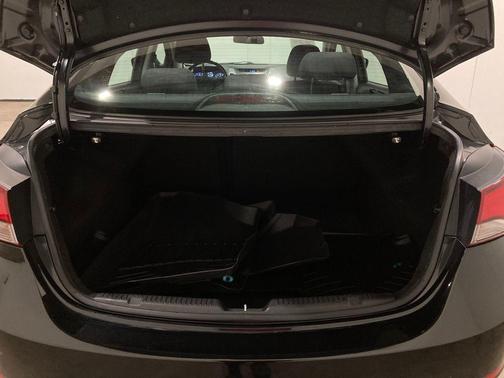 2016 Hyundai ELANTRA Value Edition