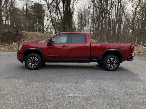 2022 GMC Sierra 2500 AT4