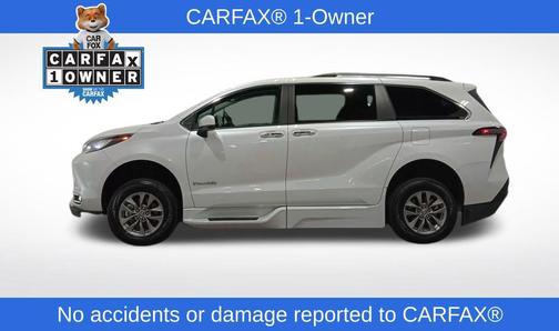 2023 Toyota Sienna XLE