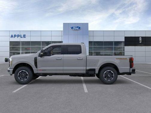 2025 Ford F-350 Platinum