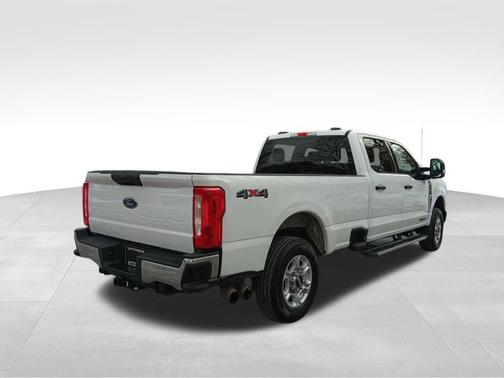 2025 Ford F-250 XLT