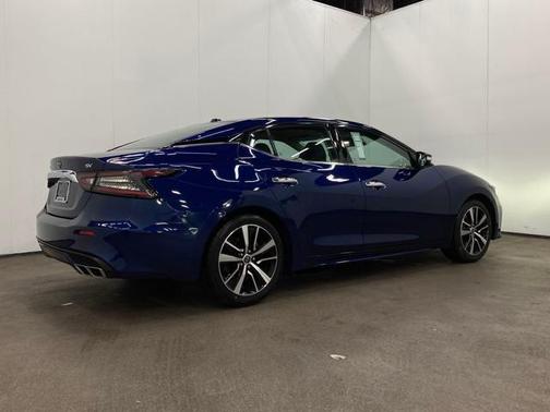 2023 Nissan Maxima SV Xtronic CVT