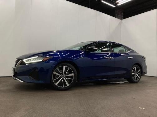 2023 Nissan Maxima SV Xtronic CVT
