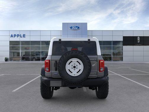 Carbonized Gray Metallic 2026 Ford Bronco Heritage Edition