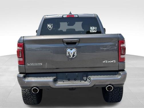 Granite Crystal Metallic Clearcoat 2024 RAM 1500 Laramie