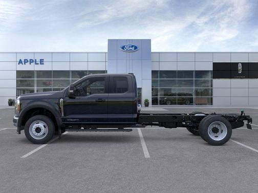 2025 Ford F-450 XL