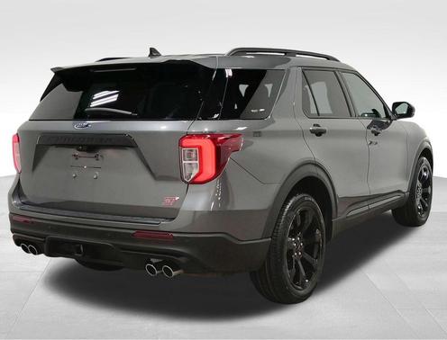 Carbonized Gray Metallic 2023 Ford Explorer ST