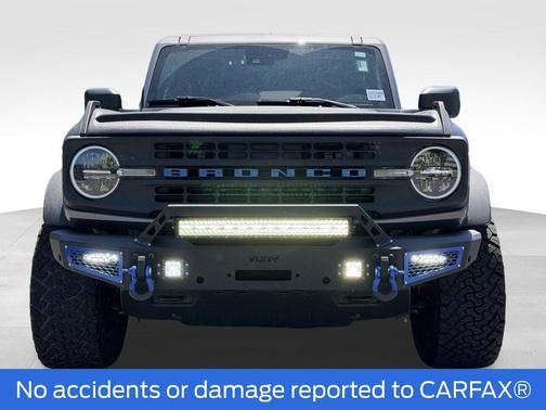 Carbonized Gray Metallic 2022 Ford Bronco Base