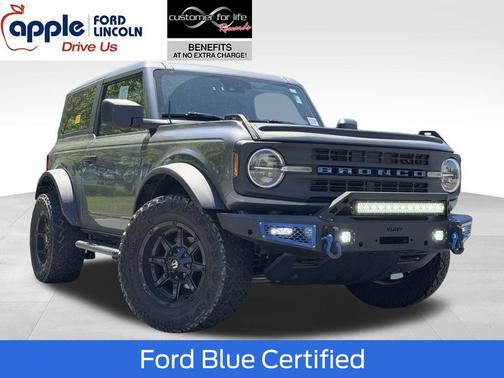 Carbonized Gray Metallic 2022 Ford Bronco Base