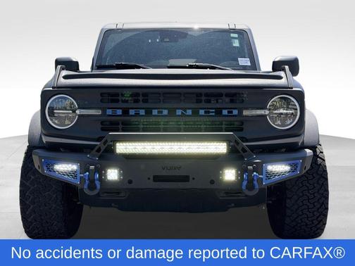 Carbonized Gray Metallic 2022 Ford Bronco Base