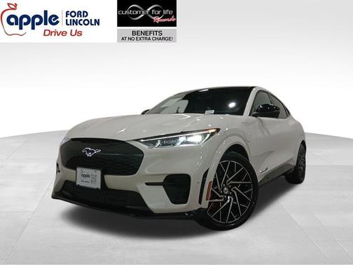 2022 Ford Mustang Mach-E GT